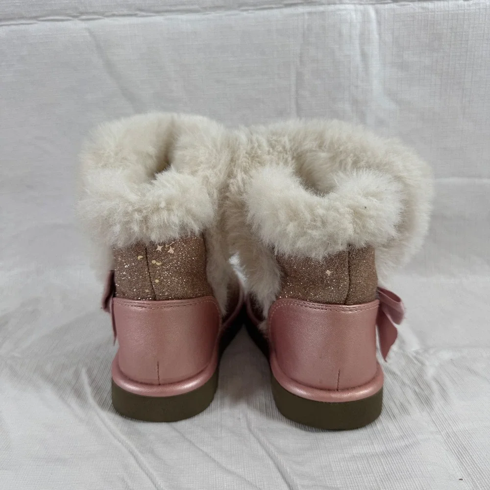 Juicy Couture Lil Windsor Rose Gold Glitter Faux Fur Boots Size 8M